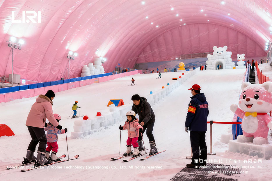 Air Dome Indoor Ski Resort (5)